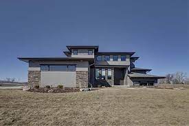Widhalm Custom Homes Omaha Woodland Model First Picture Custom Homes House Styles Modern Architecture