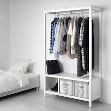 Hemnes Kleiderschrank Offen Weiss Las Ikea Osterreich In 2020 Hemnes Kleiderschrank Ikea Hemnes Kleiderschrank Offene Garderobe