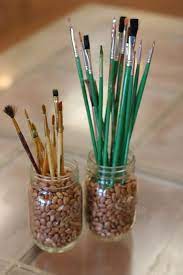 •adalah satu representasi visual sesuatu objek atau imej yang alat tulis samada yang berwarna atau tidak berwarna, media kering atau basah semuanya amat berguna tujuan menggambar • meneroka beberapa teknik yang berbeza dalam melukis dan membuat. Mengenal Media Dan Bahan Untuk Menggambar 4 Catatan Neng Tanti