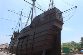 The vessel was built in lisbon in 1502 and at the time of its construction it was one of the largest and most beautiful galleons of the time. Ayo Ke Museum Jejak Kapal Flor De La Mar Di Malaka Ferdi Cullen The Microtraveller