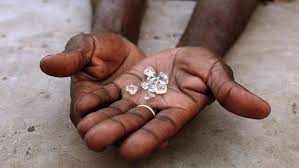 Find here online price details of companies selling diamond. Geologists To Confirm Whether Stones Found In Kwahlathi Are Indeed Diamonds Sabc News Breaking News Special Reports World Business Sport Coverage Of All South African Current Events Africa S News Leader