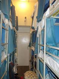 They did neglect to inform us that we needed to pay every morning, so you. Room 82 12 Bunk Cell Picture Of Smart Hyde Park Inn Hostel London Tripadvisor