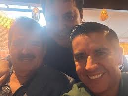 Un encuentro donde la música y la amistad unen a las personas" Emilio Ulloa  Roberto Fausto Tavo Lara #compositores #seguidores