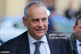 79 Bobby Giannini Photos & High Res Pictures