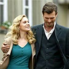 Candace Ludwig Adli Kullanicinin Kurt Seyit Ve Sura Panosundaki Pin Stil Film Sac