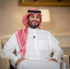 ولم تظهر الأميرة سارة كالعادة في أية صور أو فيديوهات، وهو قرار سبق وأعاده الأمير محمد بن سلمان، خلال زيارته فرنسا في أبريل/نيسان حتى إن الأميرة بنت مشهور لم تظهر في صور زفافها من ولي العهد السعودي الأمير محمد بن سلمان في 2008، والتي نشرت قبل أشهر على. Aveka Uht0zonm
