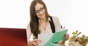 Și, ca de fiecare dată, elevii plictisiți sau în necunoștință de cauză au oferit niște perle taman bune de înrămat. Perle De La Simularea Evaluarii Nationale 2019 Autorul Face Intentionat O Groaza De Figuri