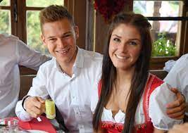 # joshua walter kimmich is popularly known as joshua kimmich. Joshua Kimmich Wiki 2021 Girlfriend Salary Tattoo Cars Houses And Net Worth