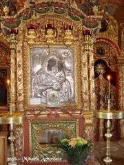 Pentru mai multe imagini, vizitati sursa fotografiei. Biserici Cu Icoane Facatoare De Minuni Din Romania Altmarius