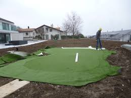 Auch das alter des kindes ist zu berücksichtigen. Golfrasen Und Putting Green Im Privatgarten Von Flury Emch