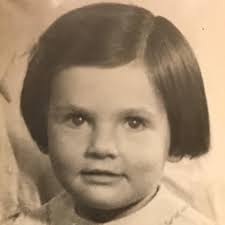 What are memories of swimming in Robinvale?