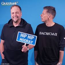 Il suffit de suivre les instructions. Michi Beck Und Smudo Im Quizduell Im Itv Studios Germany Facebook