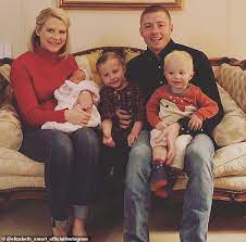 We did not find results for: Elizabeth Smart Has So Much To Be Thankful For On Thanksgiving Elizabeth Smart New Baby Names Family Photos