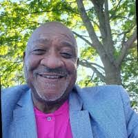 Reginald Varner's Instagram, Twitter & Facebook