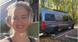 El motivo por el que una millonaria vendió todas sus posesiones para  mudarse a una camioneta