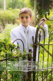 Unique Image Photography Llc Portrait By Maria Martins In Mullica Hill Nj First Holy Communion Communio Cute Kids Fashion First Holy Communion Unique Image