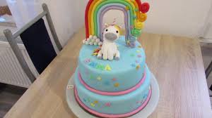Für deine perfekte party und strahlende kinder! Regenbogen Einhorn Geburtstags Torte Fondant 2stockig Youtube