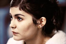 Dirty pretty things movie reviews & metacritic score: Dirty Pretty Things 2002