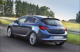 En Az Yakan Arabalar Otomobil Secerken Yakittan Tasarruf Edin Otomobil Arabalar Peugeot