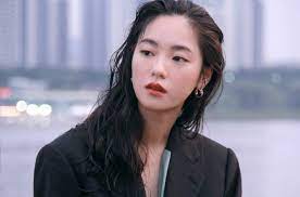 웃지 않는 얼굴로 선명하게 마주한다. ì§„ì‹¬ ë¯¸ì³¤ë‹¤ ë°ë·” ë•Œë¶€í„° ì˜ˆë»¤ë‹¤ëŠ” ì „ì—¬ë¹ˆ ì¸ìƒ ìºë¦­í„° 6ê°€ì§€ ìœ„í‚¤íŠ¸ë¦¬