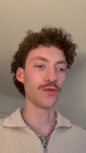 How I Scaled My Marketing Agency to $221K/Month With 44% Profit Margins