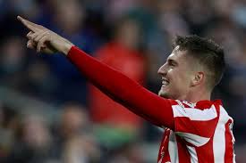 The euro 2012 final between spain and italy. 2 Ya3t1mmy2uam