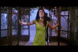 Bollywood songs playing in another room and it's raining for sleeping, studying. Gkmvx0 Gif 400x267 Bollywood Songs Indian Fashion