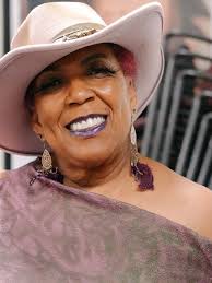 Big shout out to my new rising fans! Constance Harper