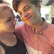 Junior to nash grier, hayes grier is a social media personality who followed his elder brother to fame and distinction after posting videos online on vine. Hayes Grier On Twitter The One Thing I Want Right Now Is For Chloe Elizabeth Lukasiak Or Mackenzie Fransis Ziegler To Notice Me Chloedancer3 Mackzmusicinc