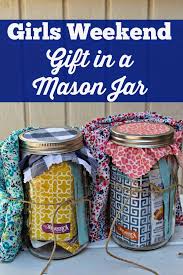 Reusable mugs, toe separators, nail polish, a mini candle, a pumice stone, bath salts, a mud mask, a headband to keep the mud mask out of their hair, lip balm, and a couple big bars of the ghirardelli intense dark chocolate. Girls Trip Goodie Bag Online
