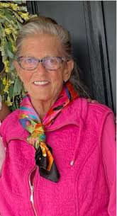 Lydia Helms's Instagram, Twitter & Facebook