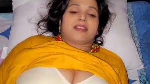 Bhabhi boli tumare bhai to to mere pas nhi aate hindi audios watch online