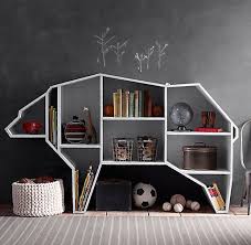 So dient es beispielsweise im spielzimmer als tolle ablage für spielsachen und bücher. Bear Bookcase Boy Bookcases Boys Room Decor Bookshelves Kids