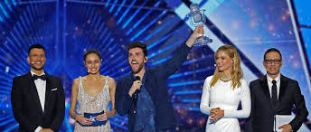 Quelques minutes après le sacre du groupe maneskin à l'eurovision, une vidéo montrant l'un des membres du groupe italien a rapidement fait le tour des réseaux sociaux. Les Pays Bas Remportent L Eurovision La France Termine 14e Le Point