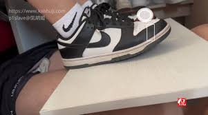 直接就是被大三姐姐AJ践踏，无情踩射，最后连续射了三次- 鞋底踩鸡爱好者- 侃胡姬- 手机版- Powered by Discuz!