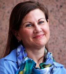 Lisa Epstein's Instagram, Twitter & Facebook