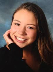 Leah Bracken's Instagram, Twitter & Facebook