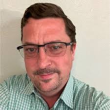 Chris Chovanec's Instagram, Twitter & Facebook