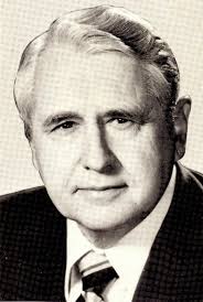 The Museum of the San Fernando Valley: ED DAVIS WAS LA POLICE CHIEF FROM  1969 TO 1978