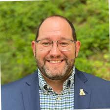 I'm beginning 2022 with an exciting transition to a new role