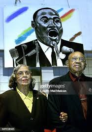 219 Mel 60 Photos & High Res Pictures