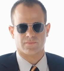 Michael Scofield in Güneş Gözlük'ünü arıyorum prison break?