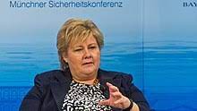 Kommunen tilbyr nå vaksine til alle som er over 65 år gamle og dem som er i risikogruppen. Erna Solberg Wikipedia