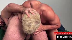 Vincent Radwell And Vitor Hugh - Two Hot Guys Kissing And Sucking Huge Big  Cock - Vincent And Vitor 12 Min Gay Porn Video - TheGay.com