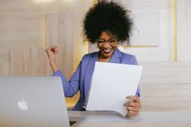 Writing a resume objective which doesn't match the job or a career summary that doesn't match the job requirements are major blunders. What Is A Cv For A Job Application Must Read To Make Cv