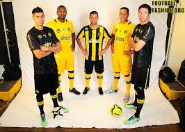 Where is the basketball stadium of penarol located? Penarol 2013 Puma Home Away And Third Kits Football Fashion Football Fashion Football Carbonera