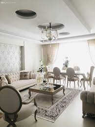 Salon Dekoration Im Klassischen Stil Sahne Tapeten Abgehangte Decke Kronleuchter Wohnzimmer Dekorationen Speisezimmereinrichtung Weisse Zimmer Wohnzimmer Design