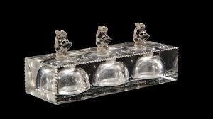 2018 Perfume Bottles Auction In 2020 Perfume Bottles Lalique Perfume Perfume Container