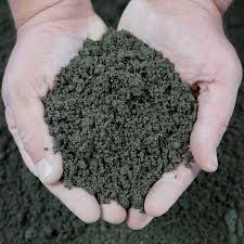 For instance, 1 cubic yard of dry soil topsoil weighs about 2,000 pounds, while the same soil can weigh around 3,000 pounds when saturated. Screened Topsoil 1 Cubic Yard Carr Excavating
