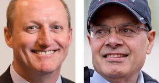 Berkshire Hathaway adds 2 top executives as vice chairmen, fueling  speculation about Warren Buffett's successor